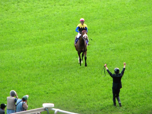 見事な勝利です(アパパネ)